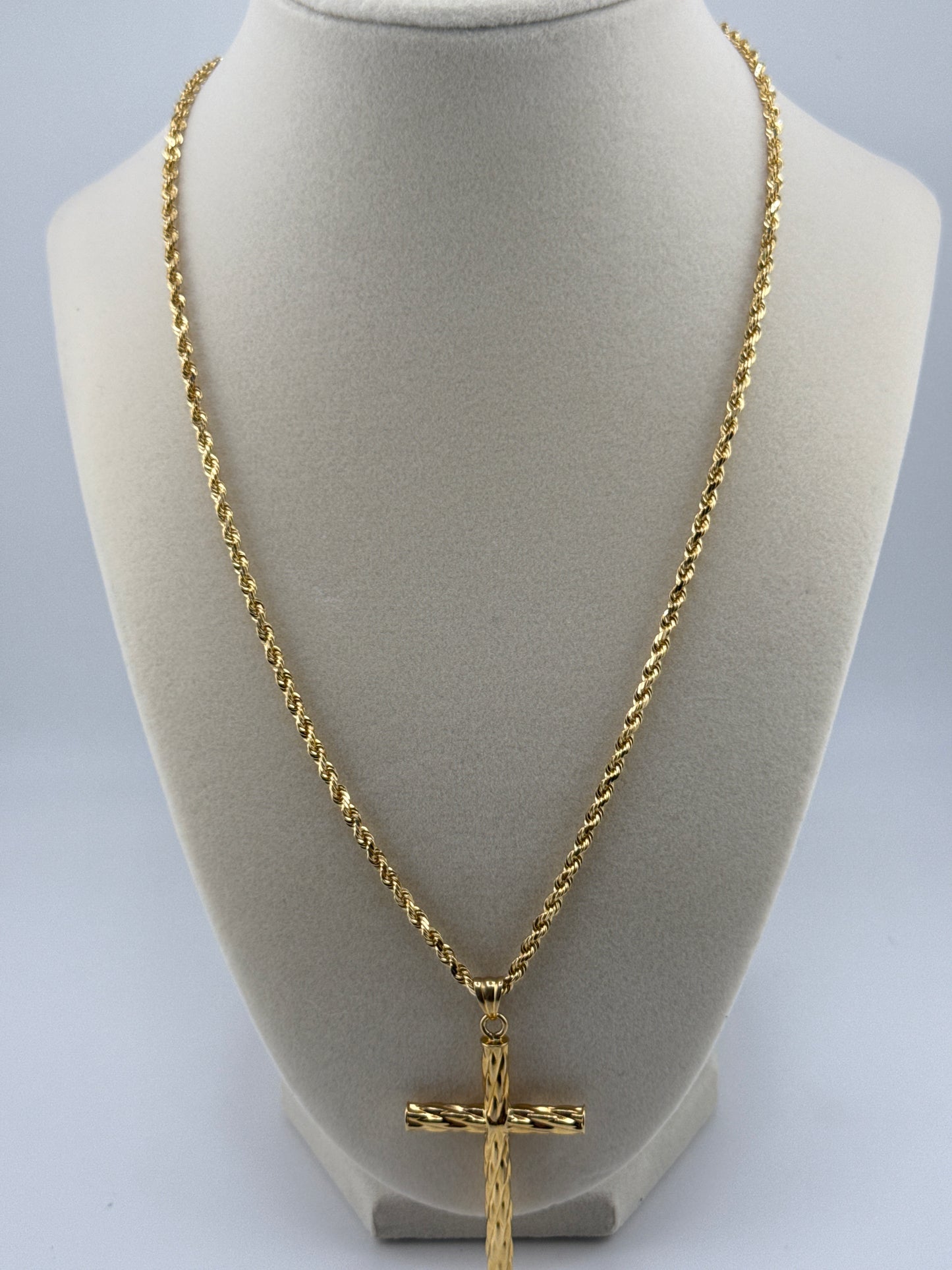 14k gold rope chain and cross pendant