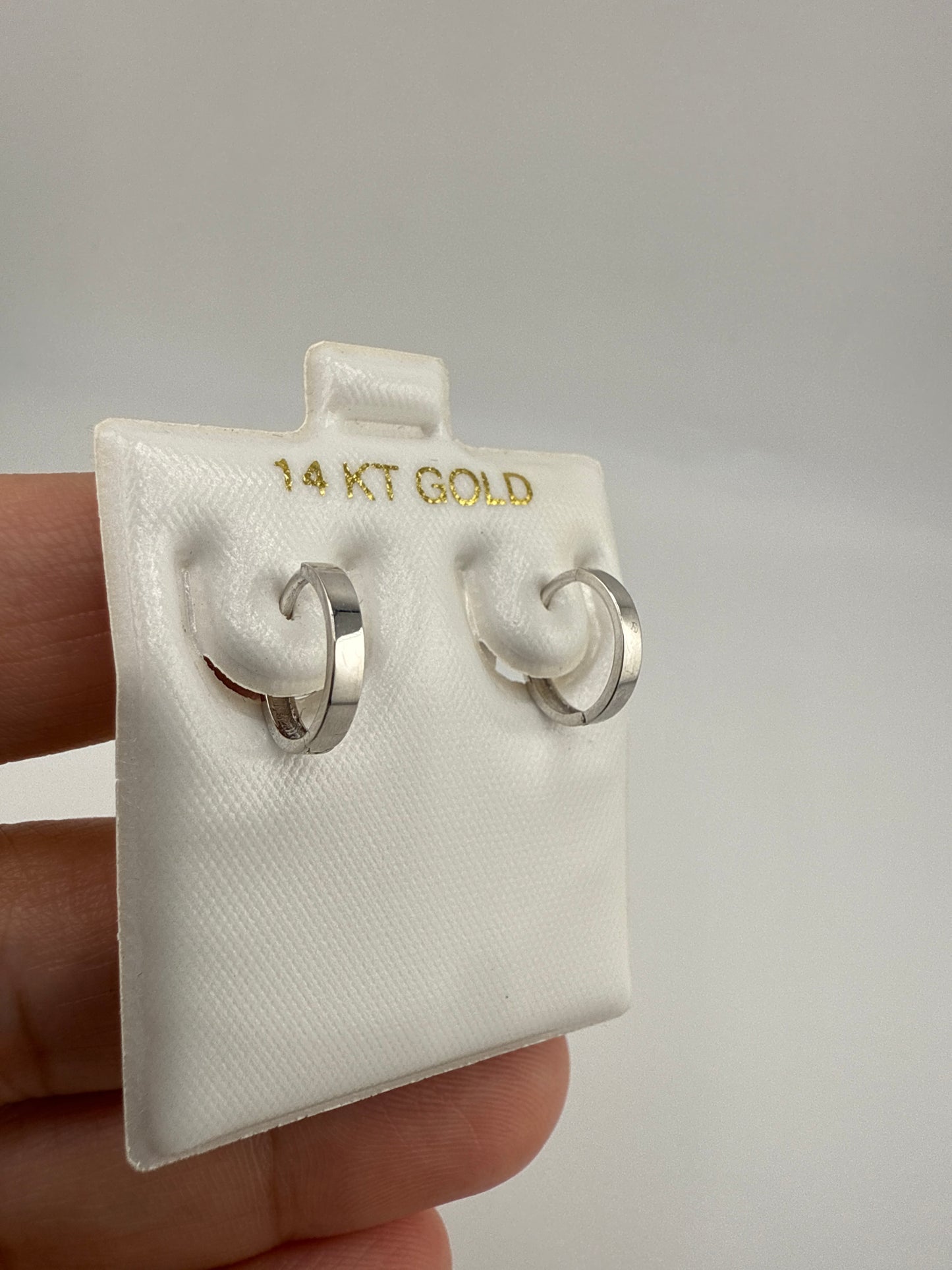 14k White Gold Simple Huggie Earrings