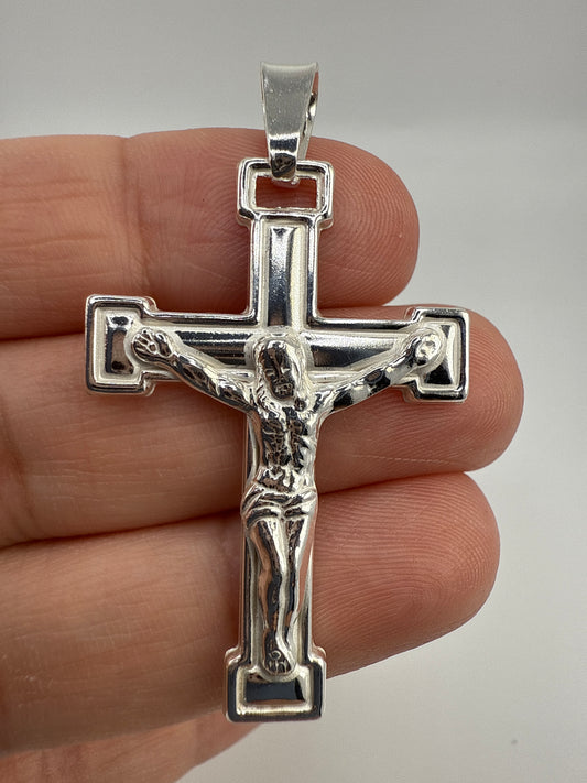 Sterling Silver Polished Crucifix Pendant