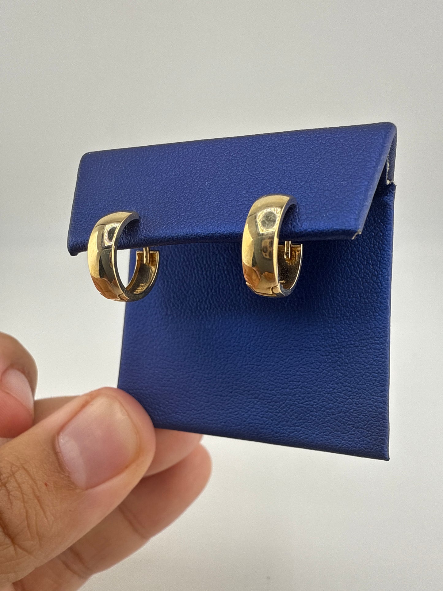 14k yellow gold small huggie earrings
