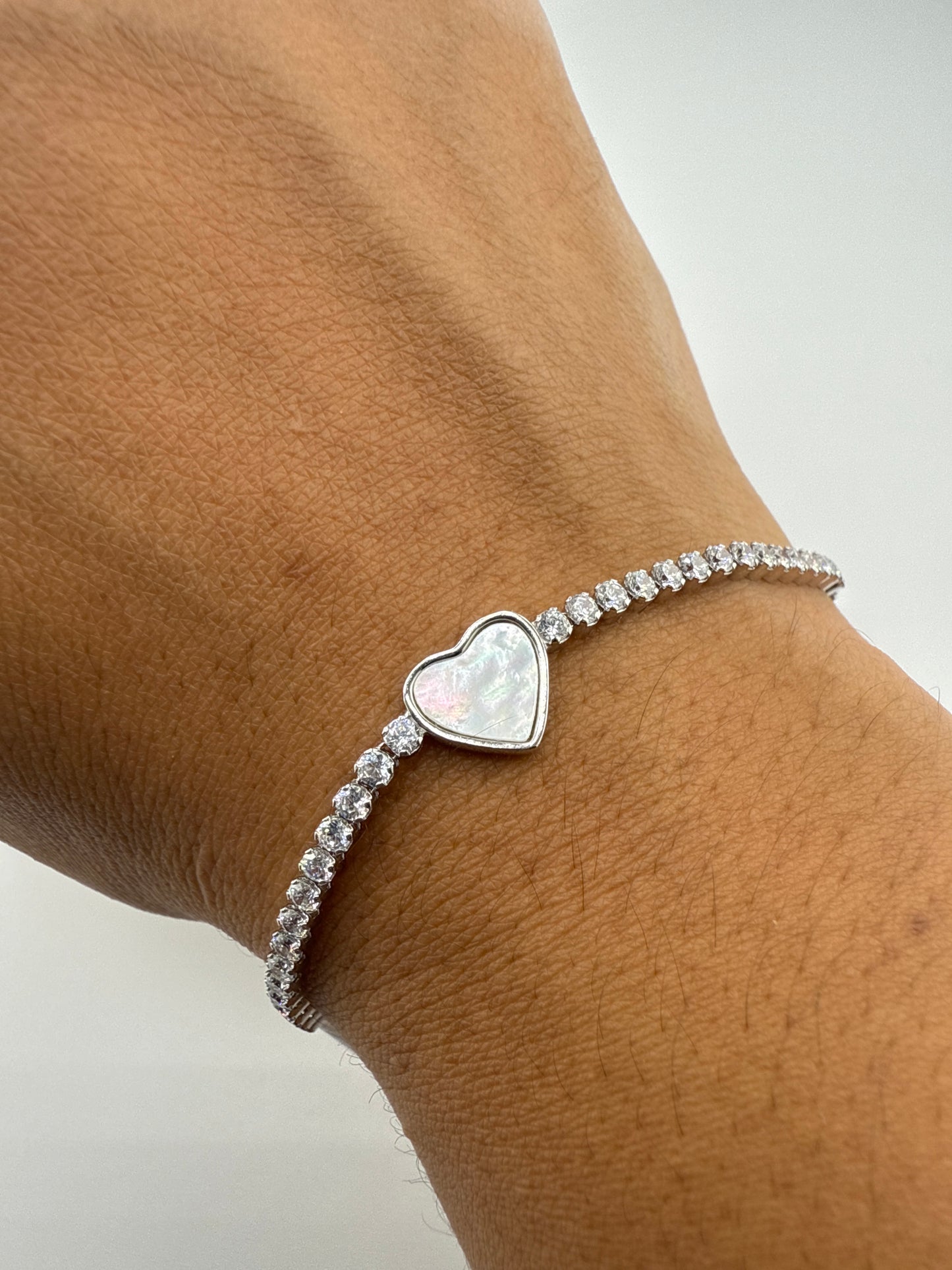 Sterling Silver Heart MOP Center Zirconia Adjustable Bolo Bracelet