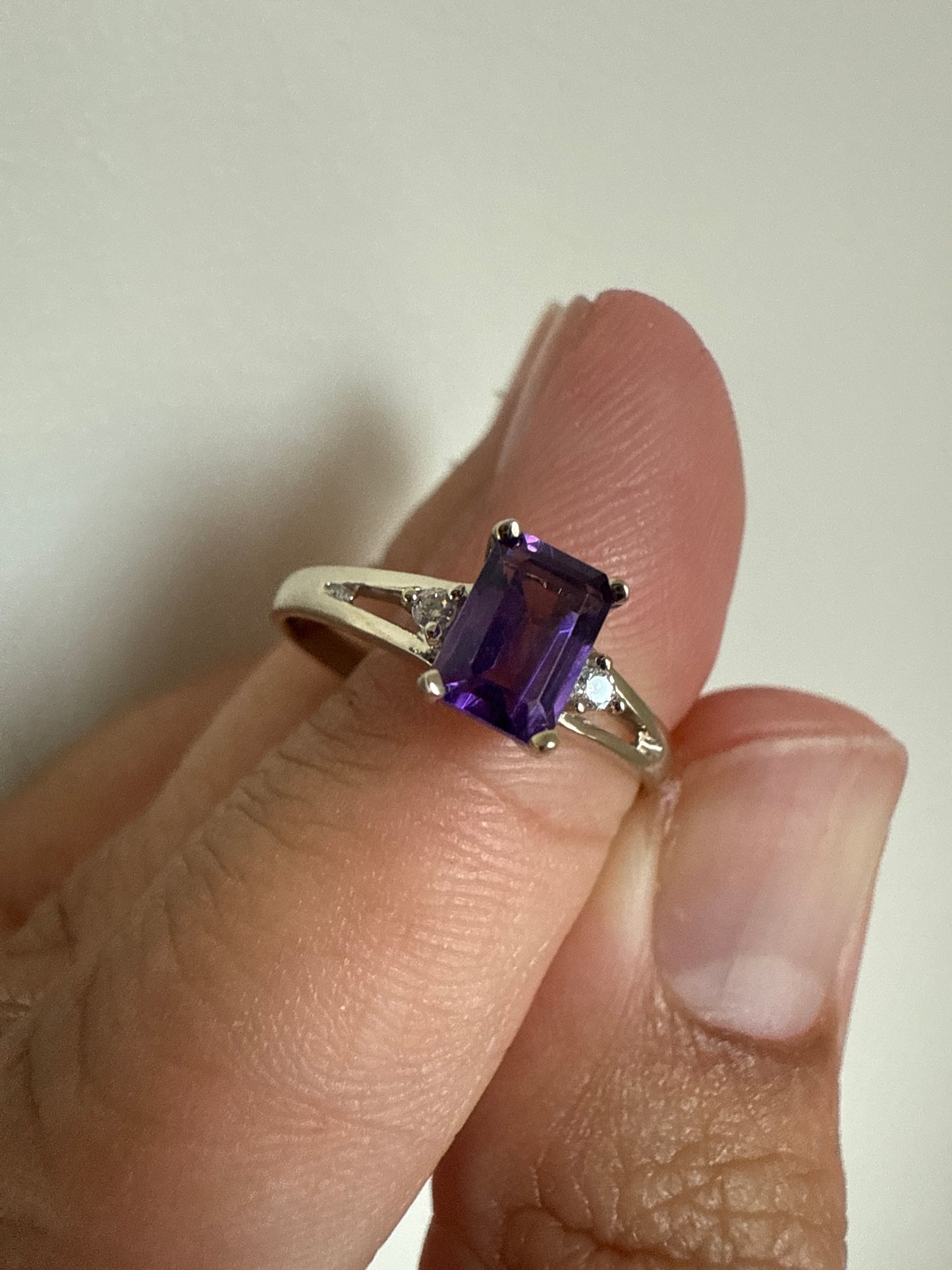 14k White Gold 6x4mm Emerald Cut Amethyst AA Diamonds | size 6