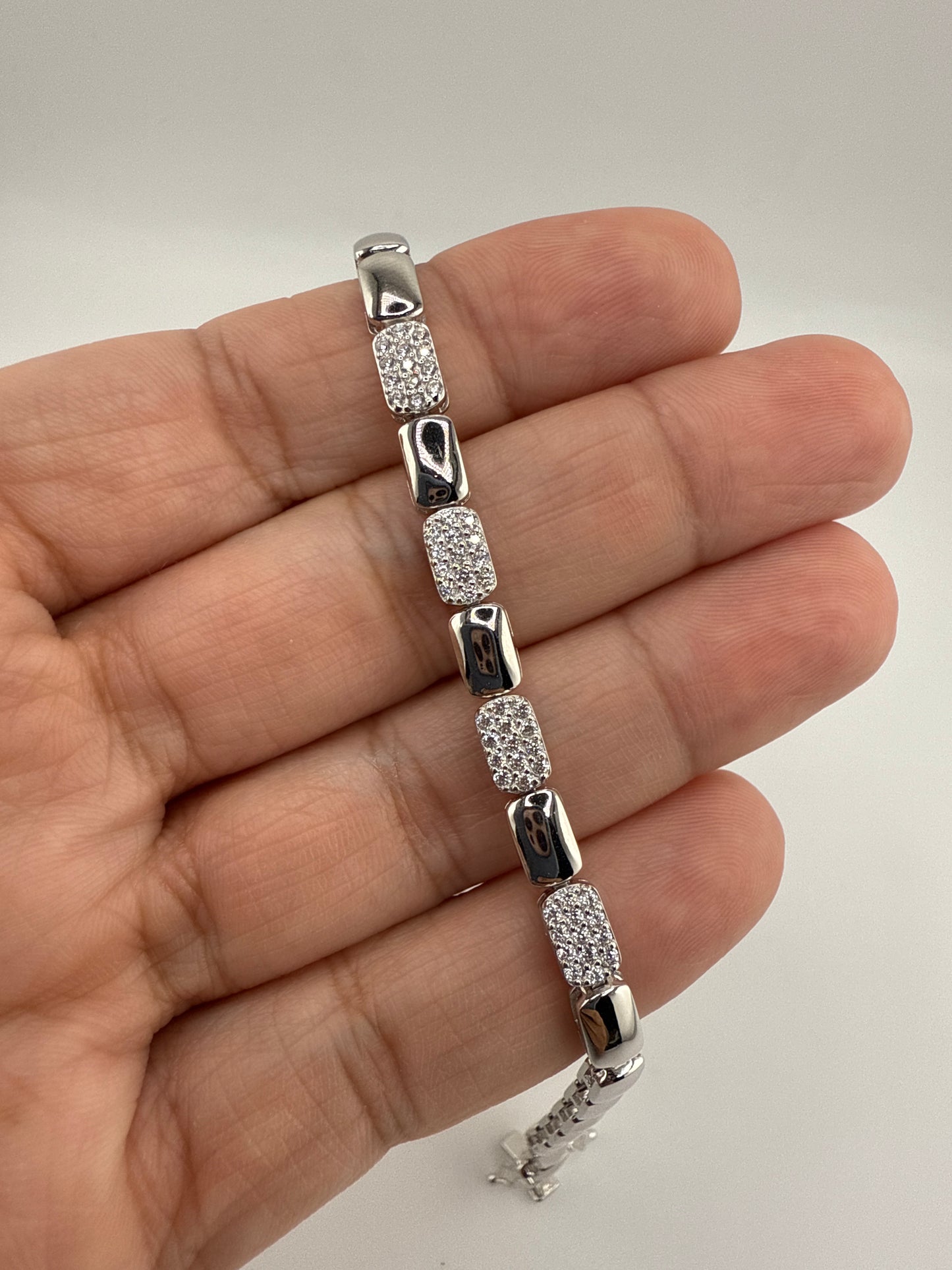 Sterling Silver Polished & Zirconia Rectangle Bracelet