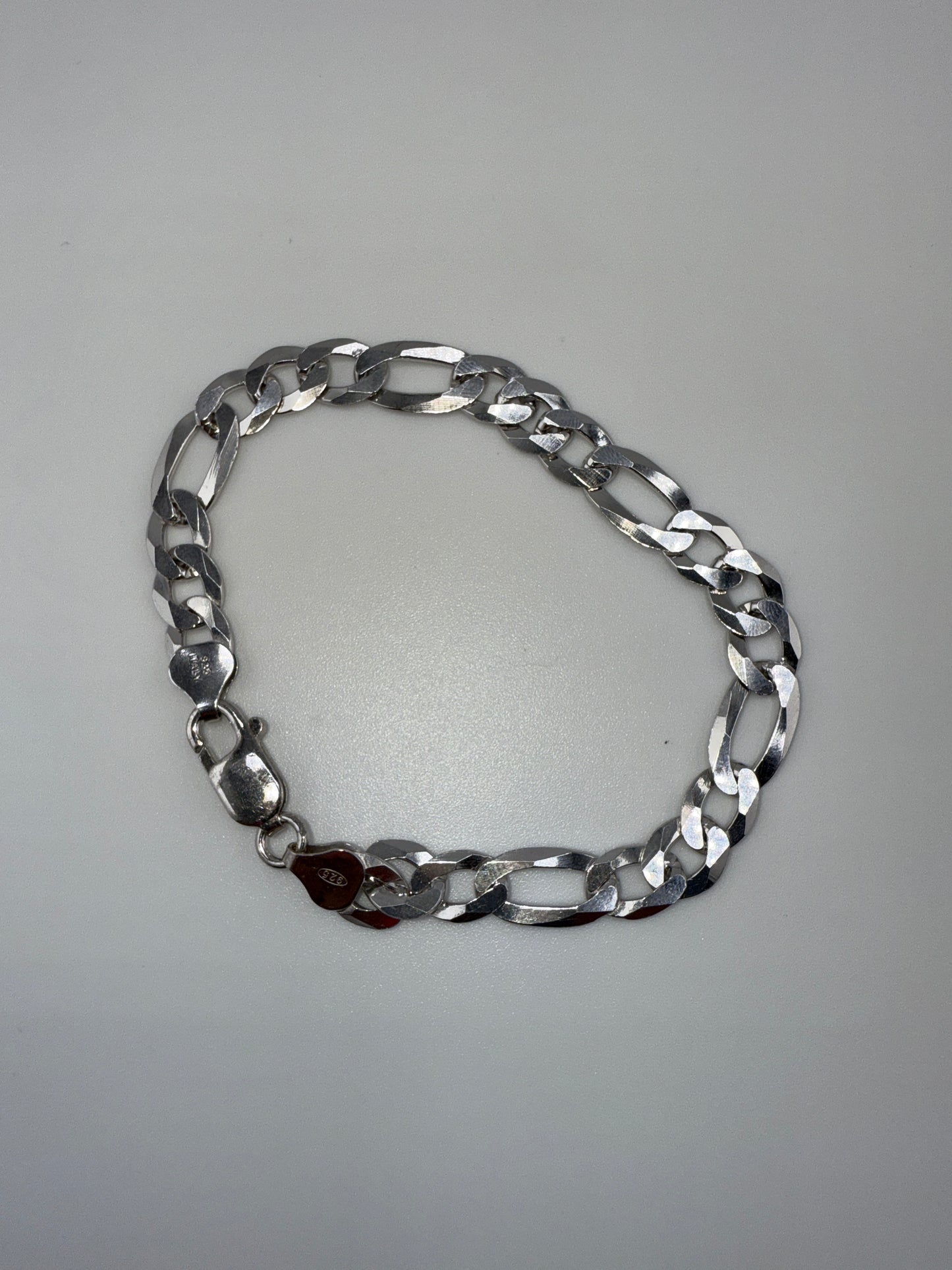 Sterling Silver 8inch7.5mm Figaro Chain Bracelet - Rhodium Plated