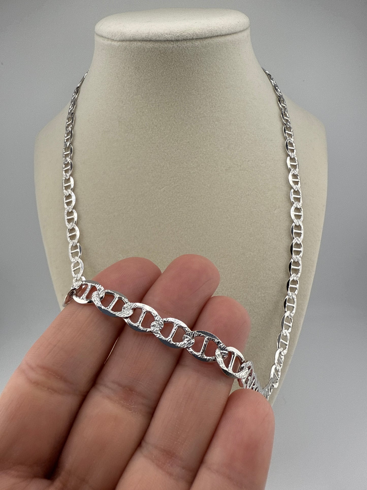Sterling Silver 24inch 7mm Pave Marina Chain - Rhodium Plated