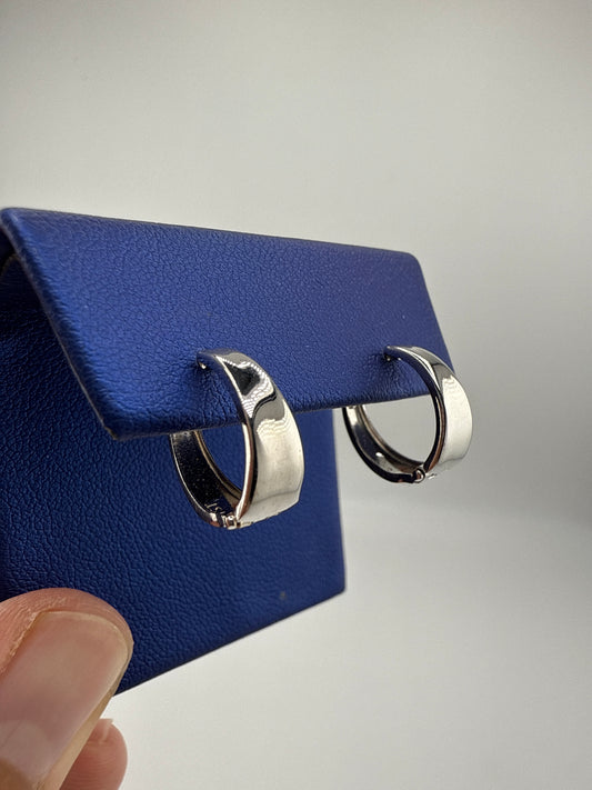 14k white gold large to small design huggie earrings