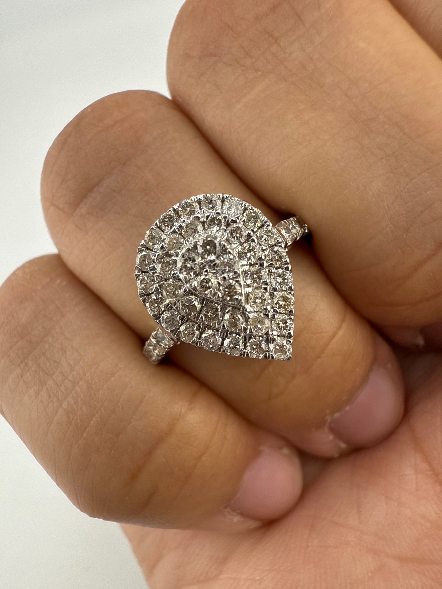 Teardrop Cluster Diamond 14k Gold 1.32ct Diamonds | Size 7.5