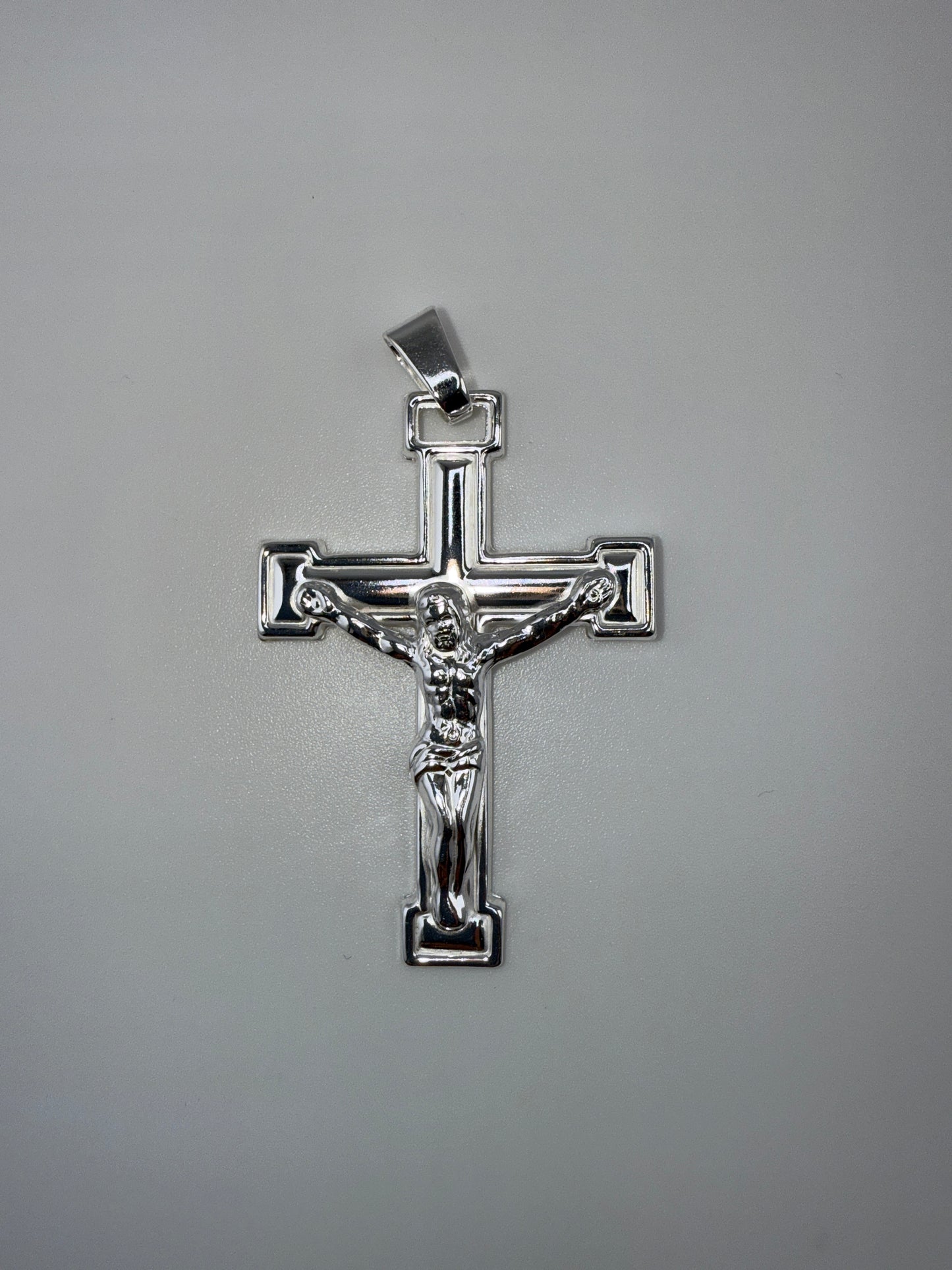 Sterling Silver Polished Crucifix Pendant