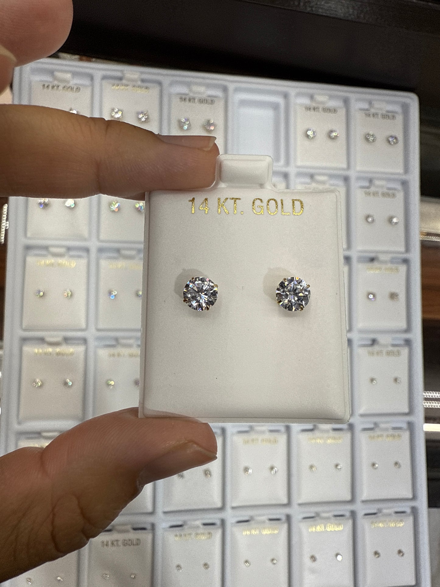 14k gold zirconia circle stone size large