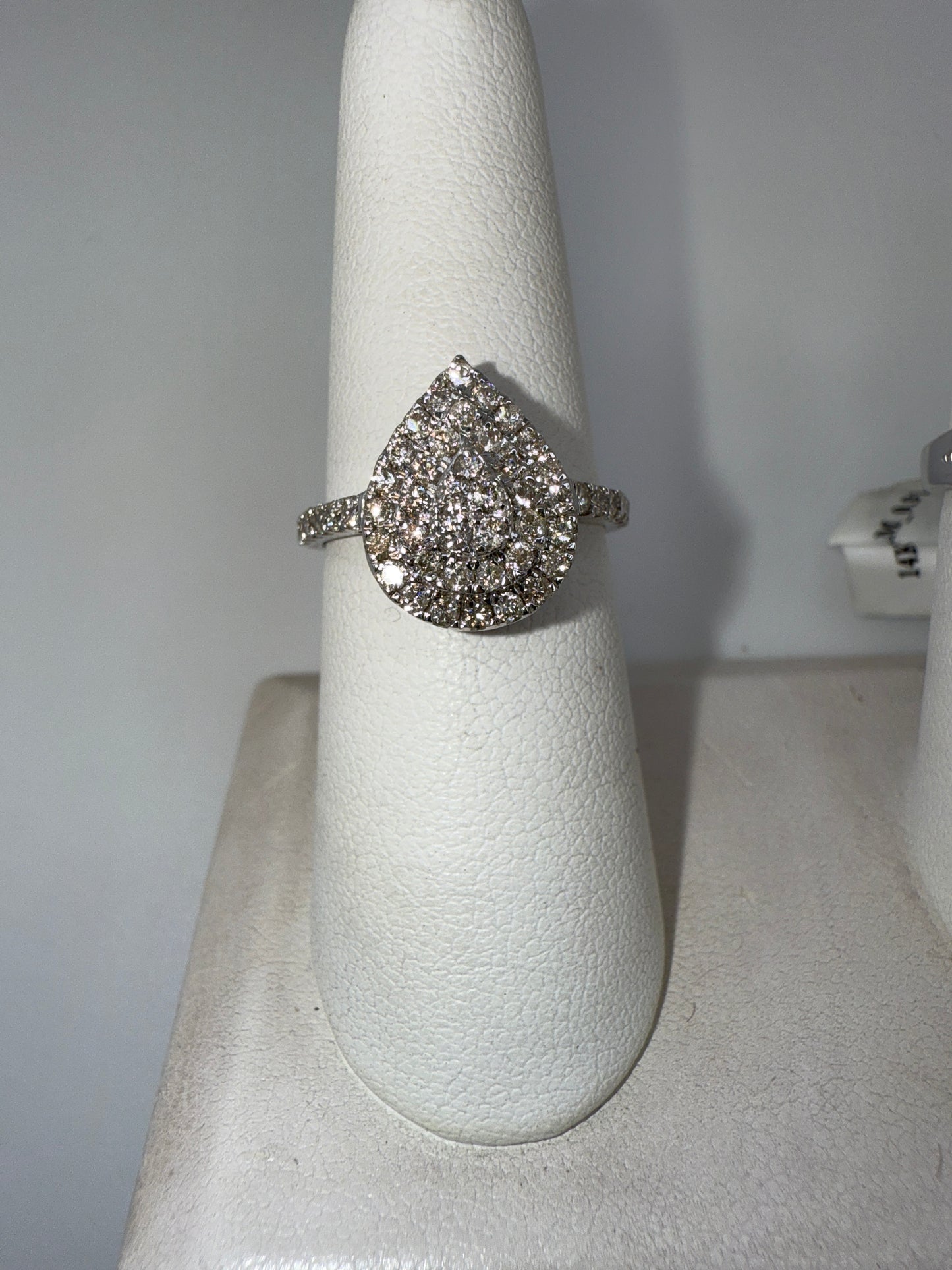 Teardrop Cluster Diamond 14k Gold 1.32ct Diamonds | Size 7.5