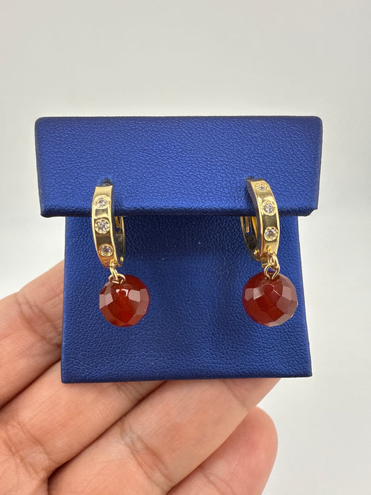 14k Gold and Zirconia Huggie Earrings with Burgundy details