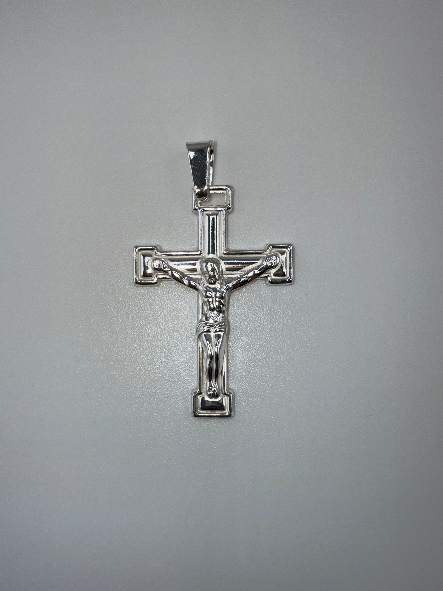 Sterling Silver Polished Crucifix Pendant