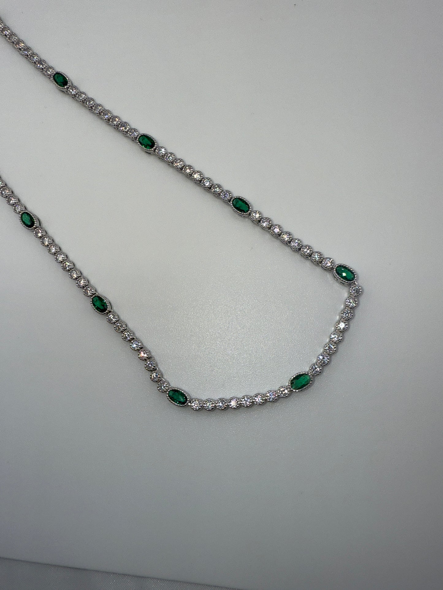 Sterling Silver Beaded Outline Oval & Round Zirconia Tennis Necklace - Emerald