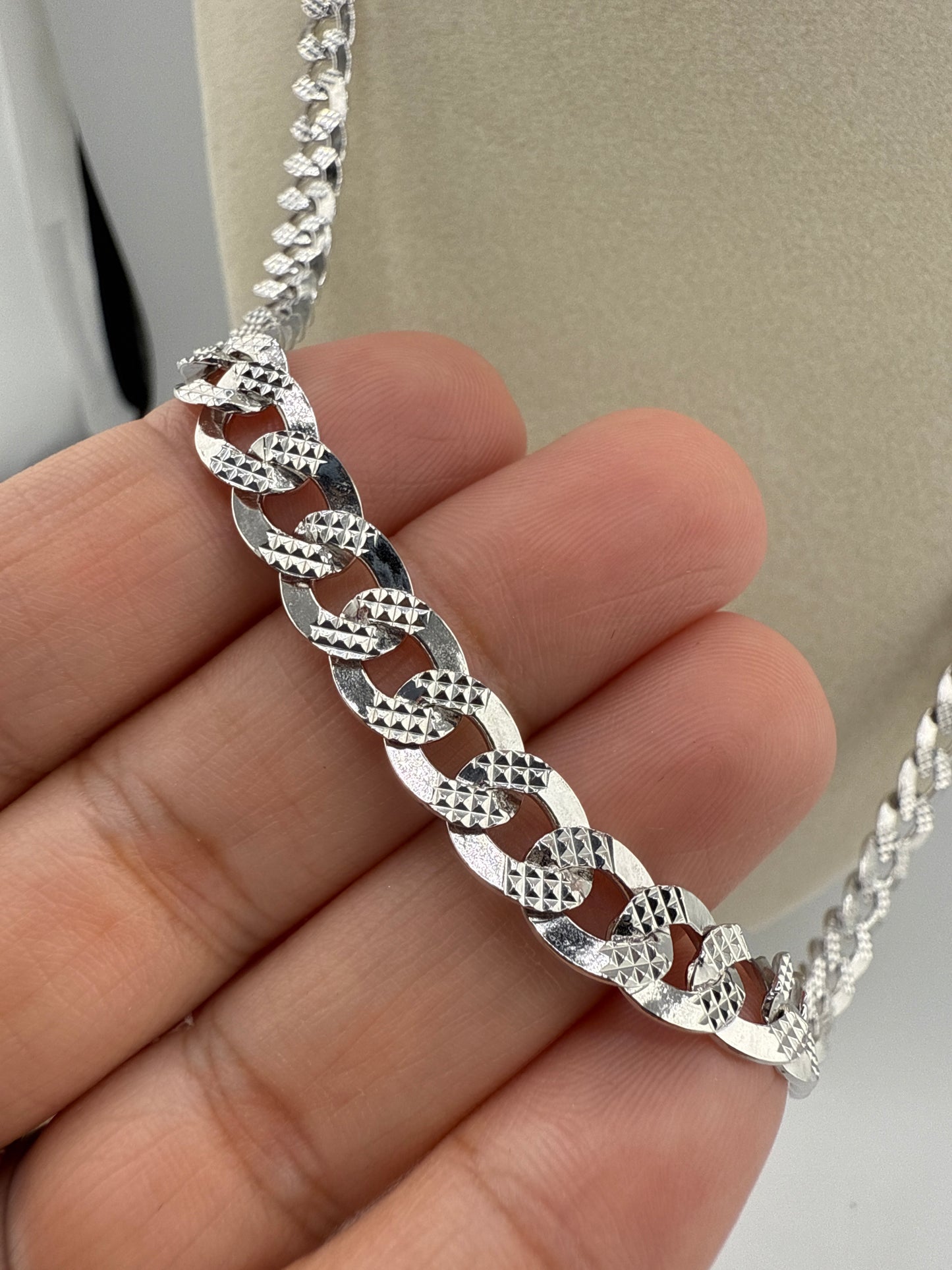 Sterling Silver 24inch 7.5mm Textured & Polished Cuban Chain, Rodium-Plated