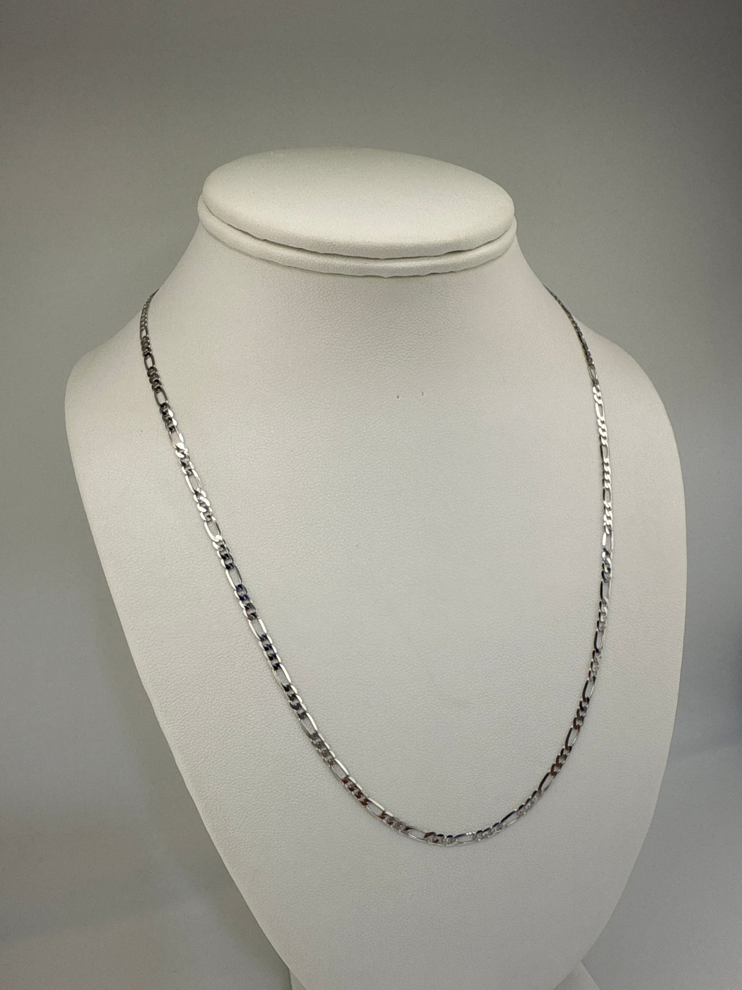 14k white gold Figaro chain | 20 inches