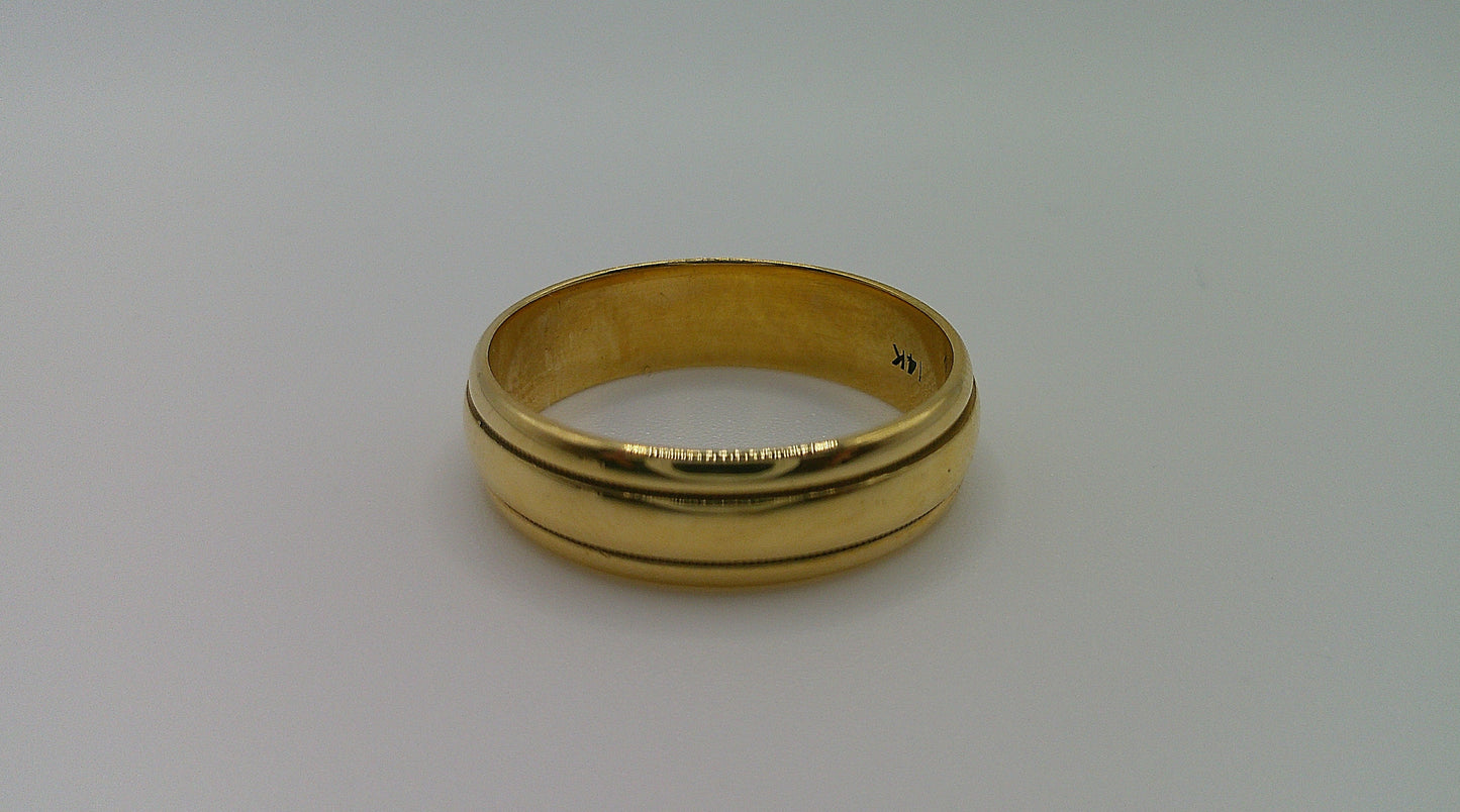 14k gold ring band | carved design | size 8