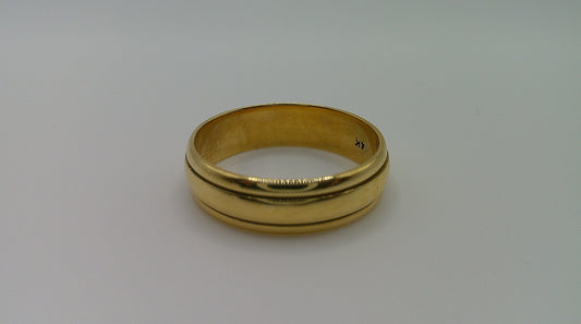 14k gold ring band | carved design | size 8