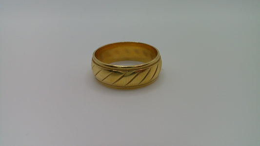 14k gold ring band | fancy carved milgrain | size 5