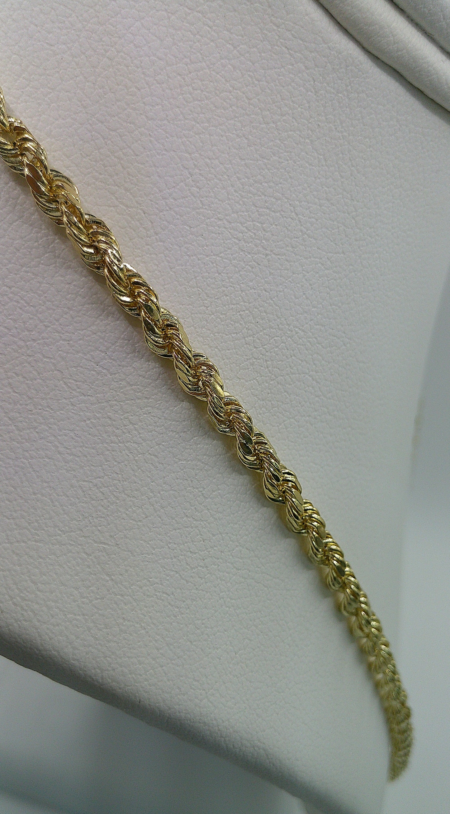 hollow rope chain | diamond cut | 14k gold | 3.00 mm width | 22 inches length