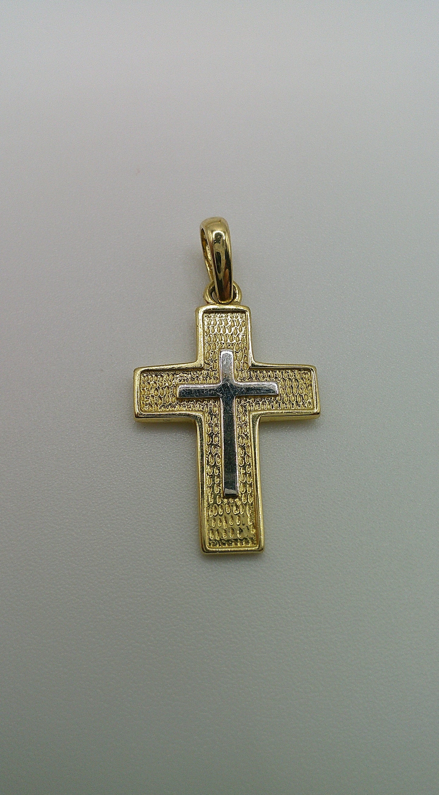 14k gold cross pendant | two-toned crucifix | 2.0g