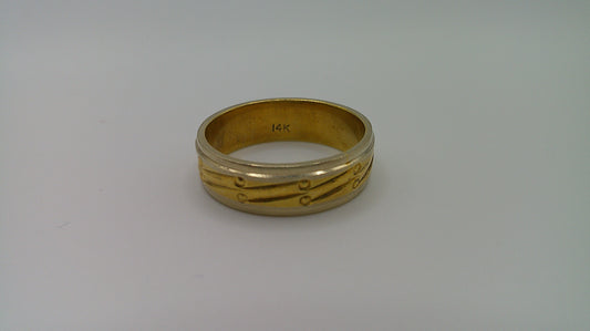 14k gold ring band | two-toned | fancy carved | size 7
