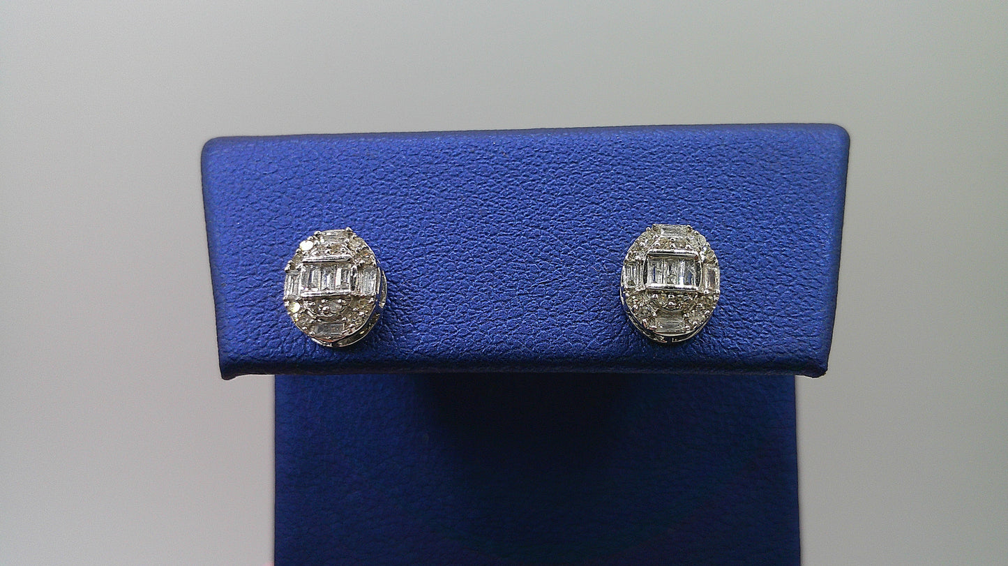 14k white gold diamond earring | baguette and round | oval | screwback | 0.3 carat