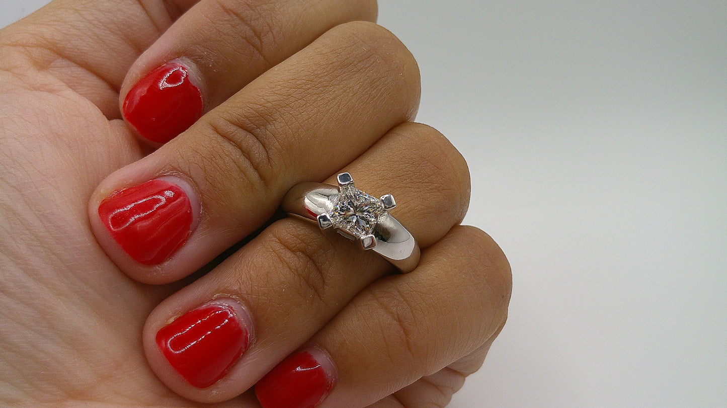14k white gold Diamond engagement ring | Solitaire | 1.01 carat | Rectangular Modified Brilliant | size 6.25