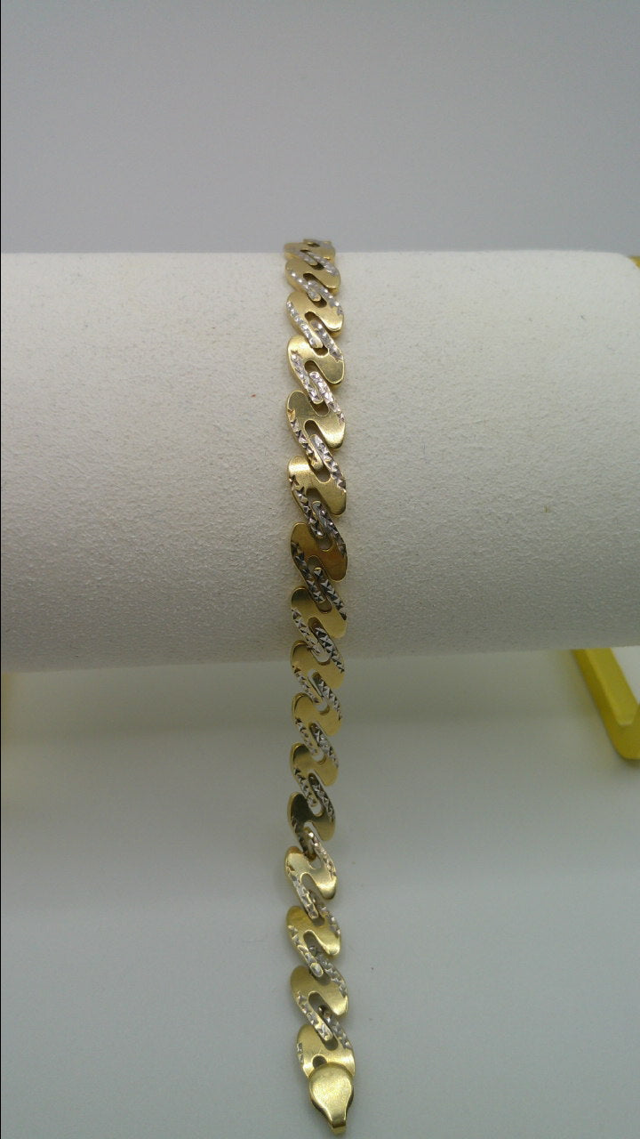 14k yellow gold fancy link bracelet | 7.25 inches