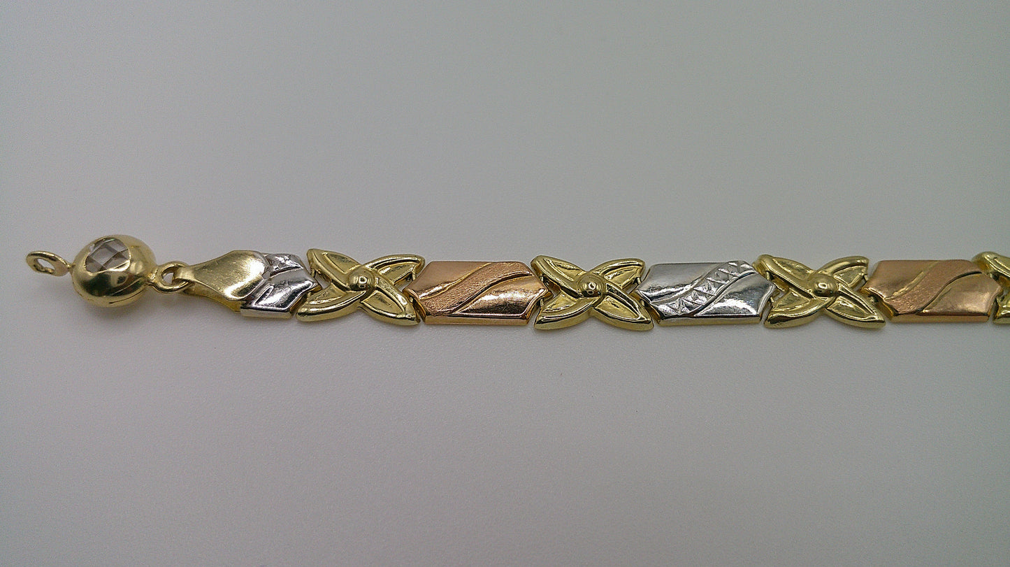 14k gold tri-color XO bracelet | rose gold, yellow gold, white gold | fancy design | 7.25 inches
