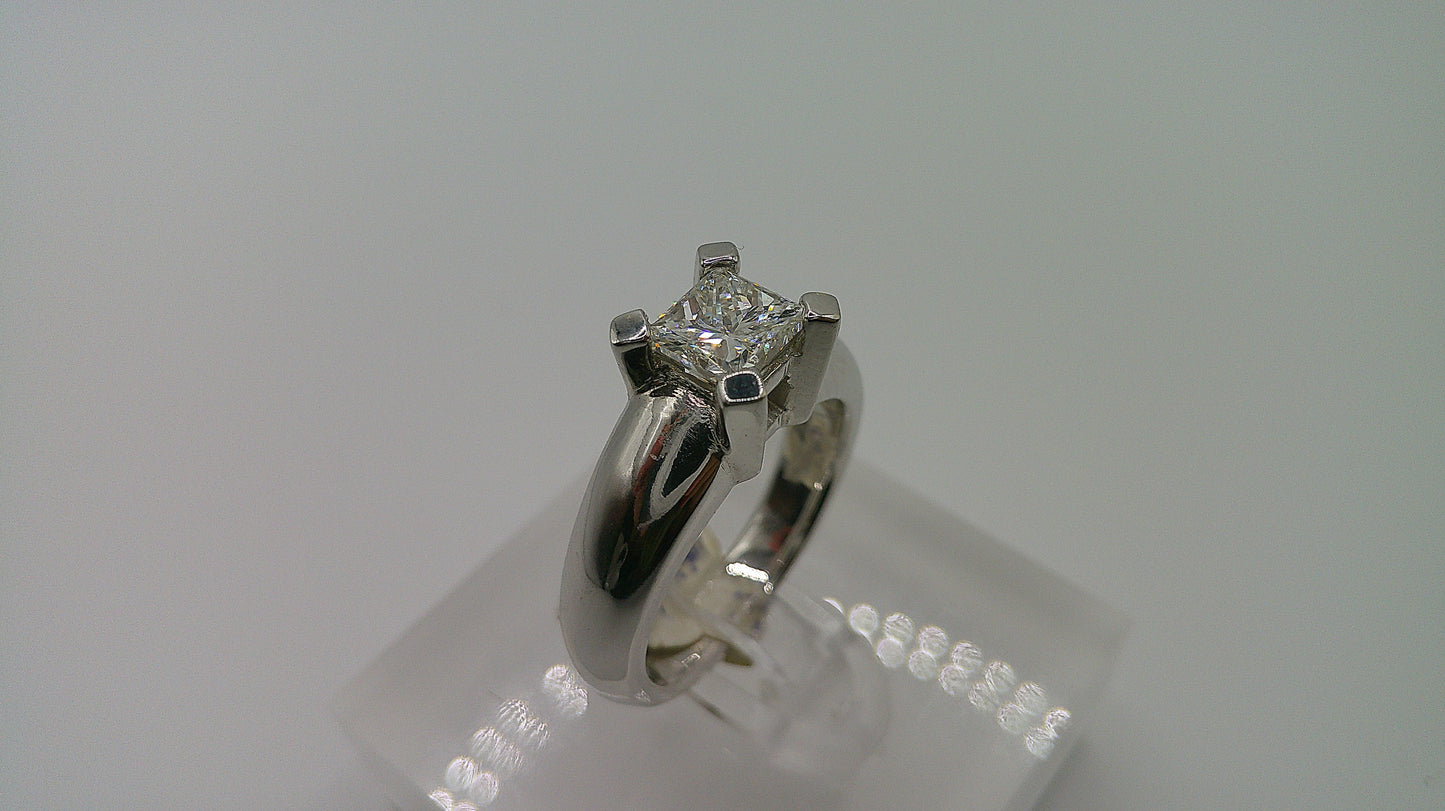 14k white gold Diamond engagement ring | Solitaire | 1.01 carat | Rectangular Modified Brilliant | size 6.25