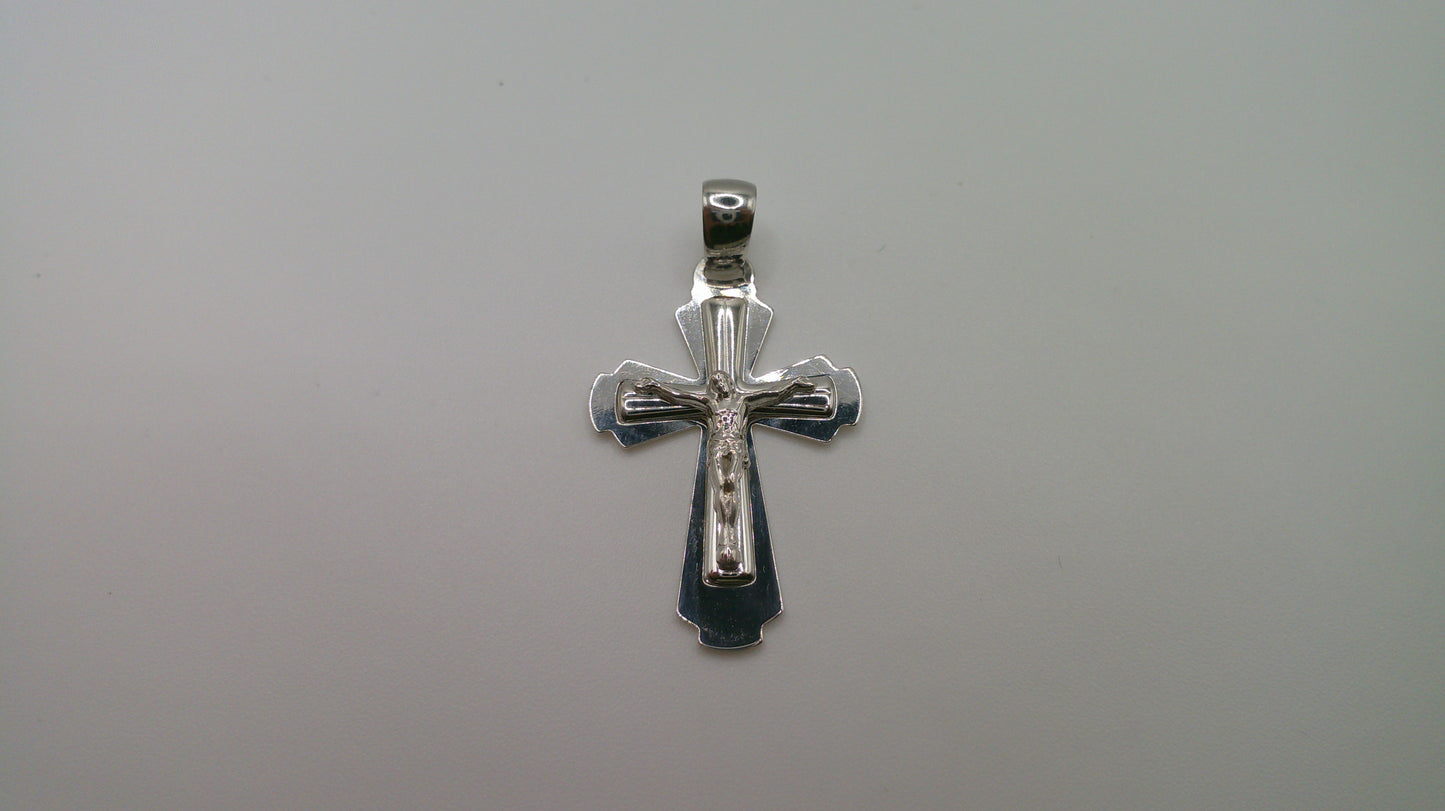 14k white gold cross pendant | crucifix | 2.1g