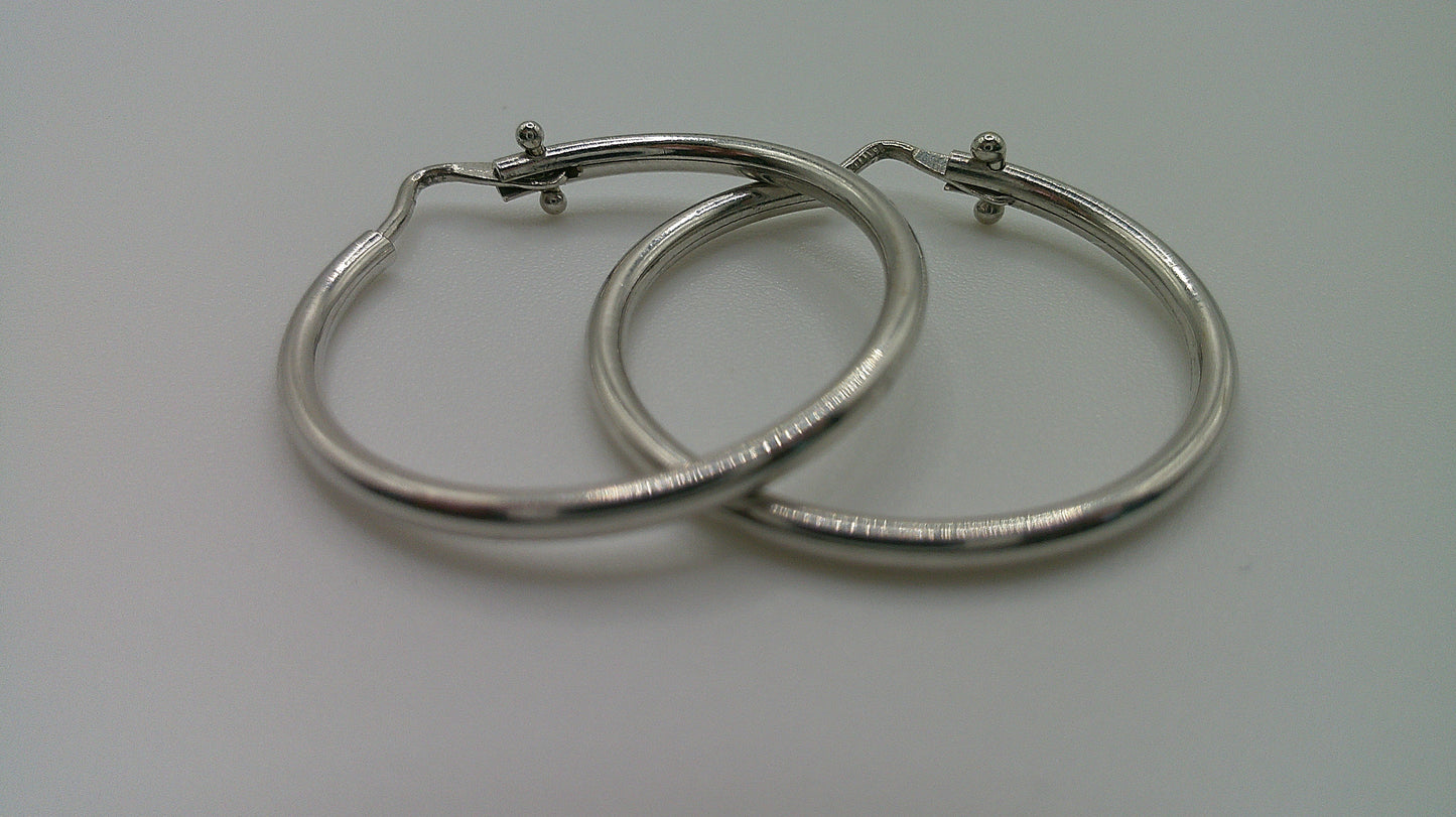 14k white gold | Endless hoop V lock hoop earring | 1.5mm | 1 inch wide