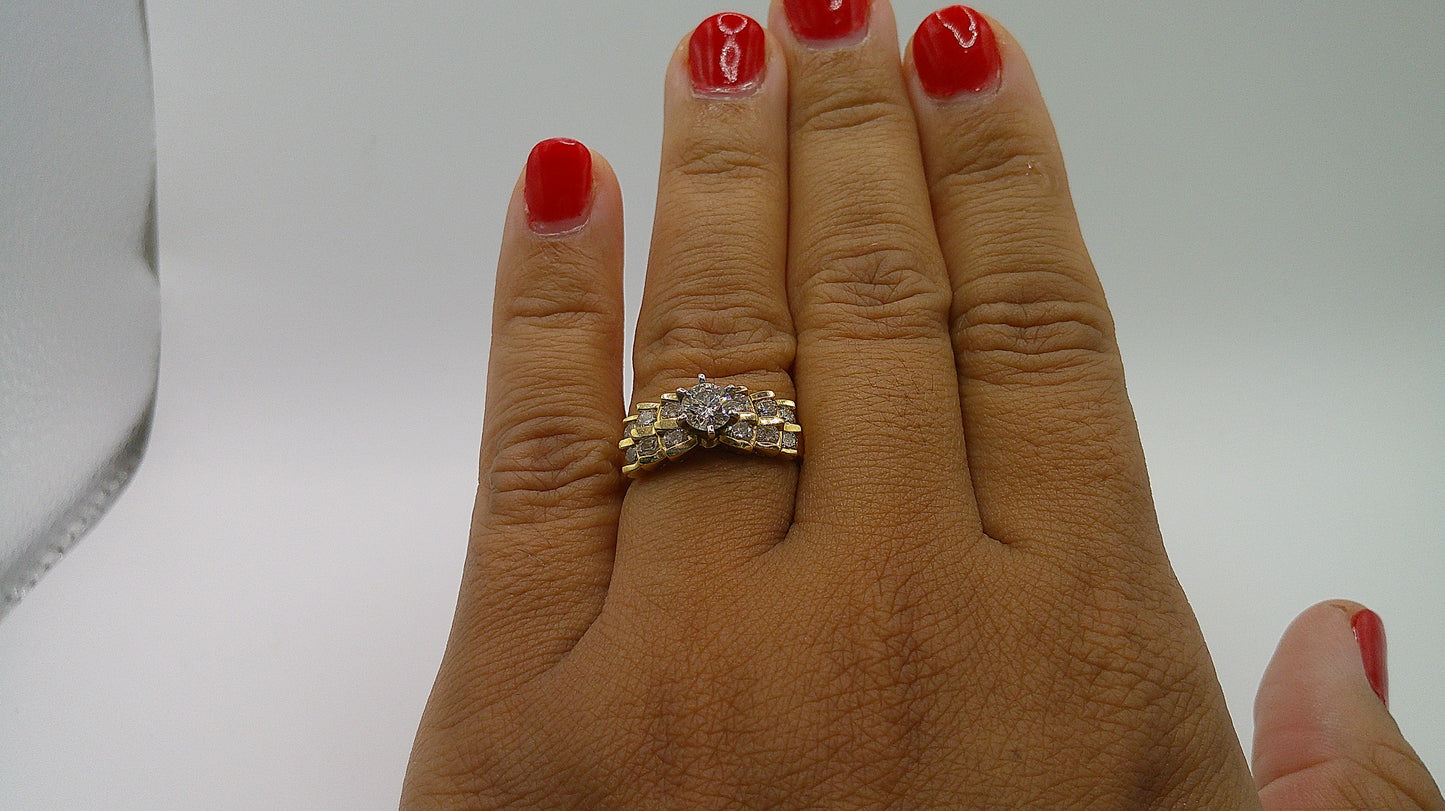 14k yellow gold Diamond engagement ring | 1.0 carat | size 7