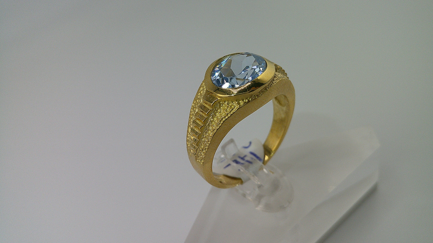 14k yellow ring | aquamarine stone | size 9.5