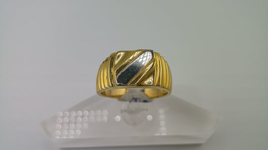 14k gold ring | two-toned | size 9.5