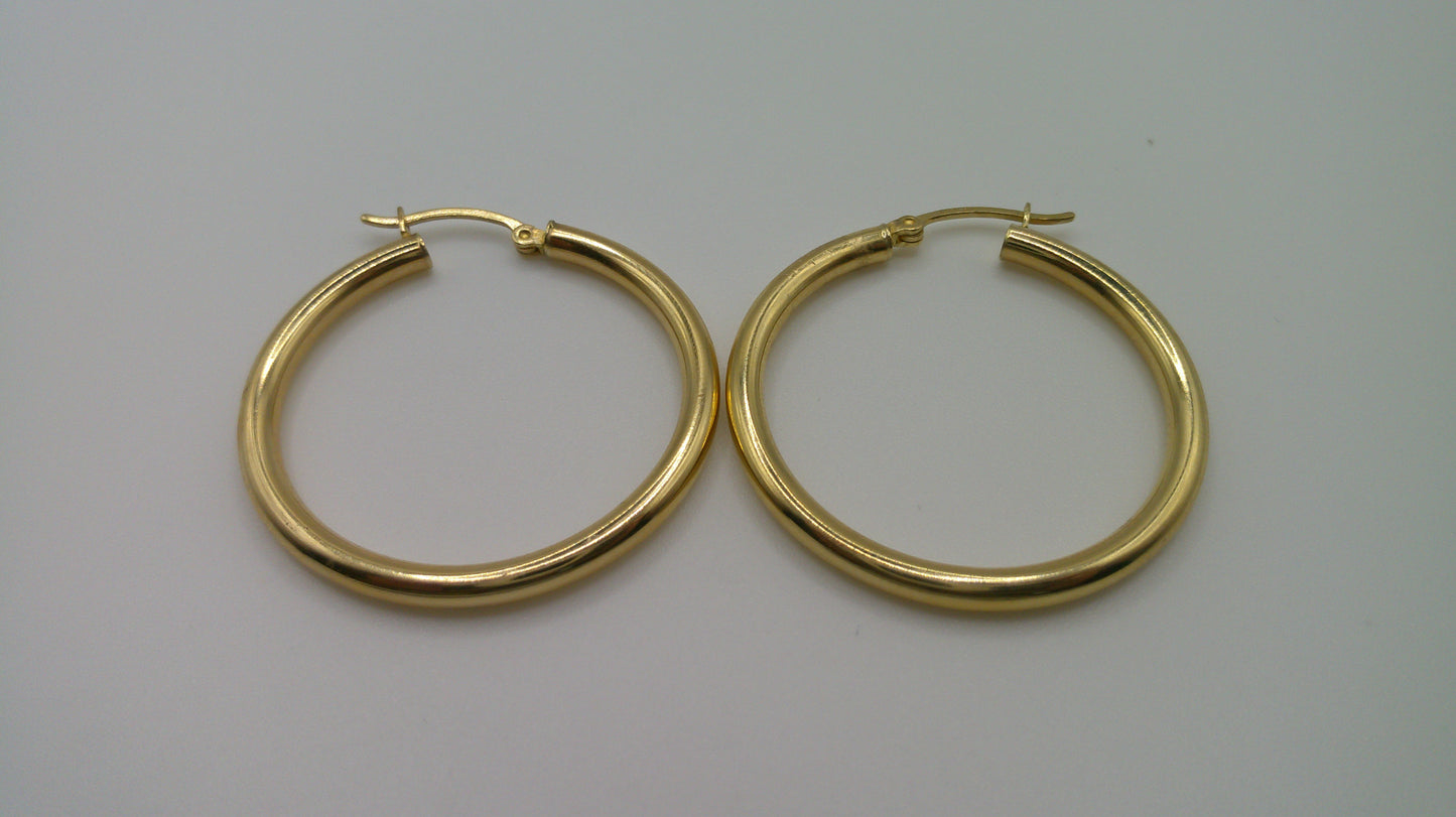 14k yellow gold | classic hoop | 1.5mm | 1.25 inch wide