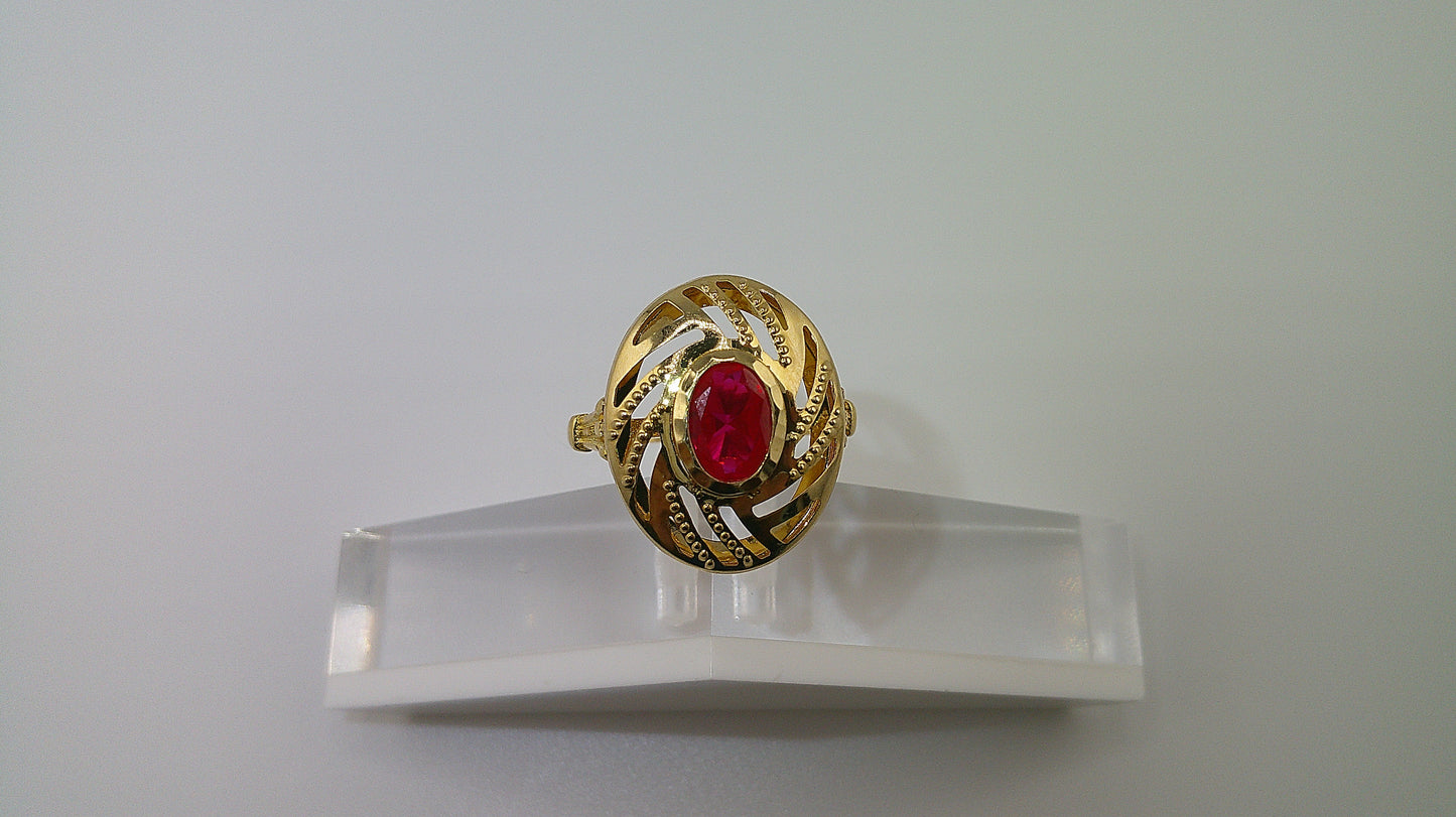 14k gold ring | red stone center | size 7.5