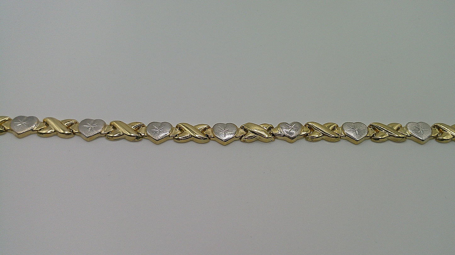 14k two-toned XO open link bracelet | yellow gold, white gold | star center design | 8 inches
