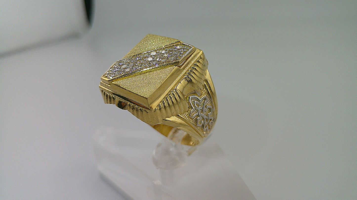 14k gold ring with zirconia | size 10.5