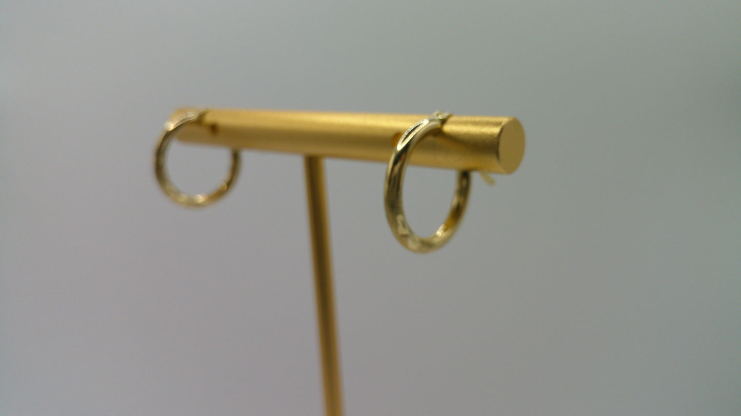14k yellow gold | diamond cut hoop | 0.5 inch wide