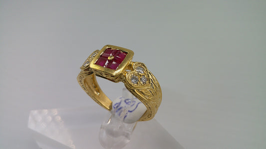 14k gold ring with ruby and 0.25 carat diamond | size 7.5