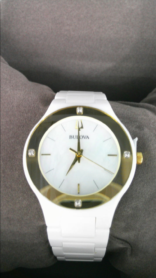 Bulova Watch | Diamonds | Ceramic band | Mother of pearl face