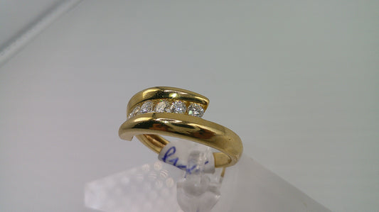 14k gold ring with 0.5 carat in diamonds | size 7.5