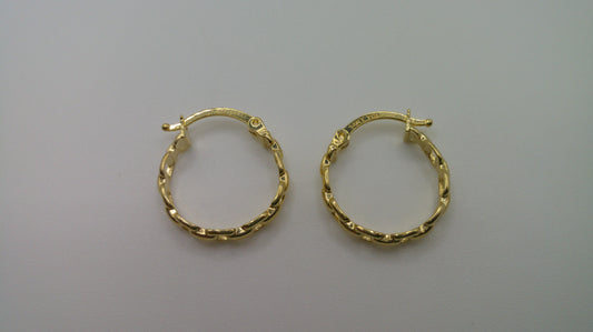 14k yellow gold | hollow fancy hoop | 0.5 inch wide