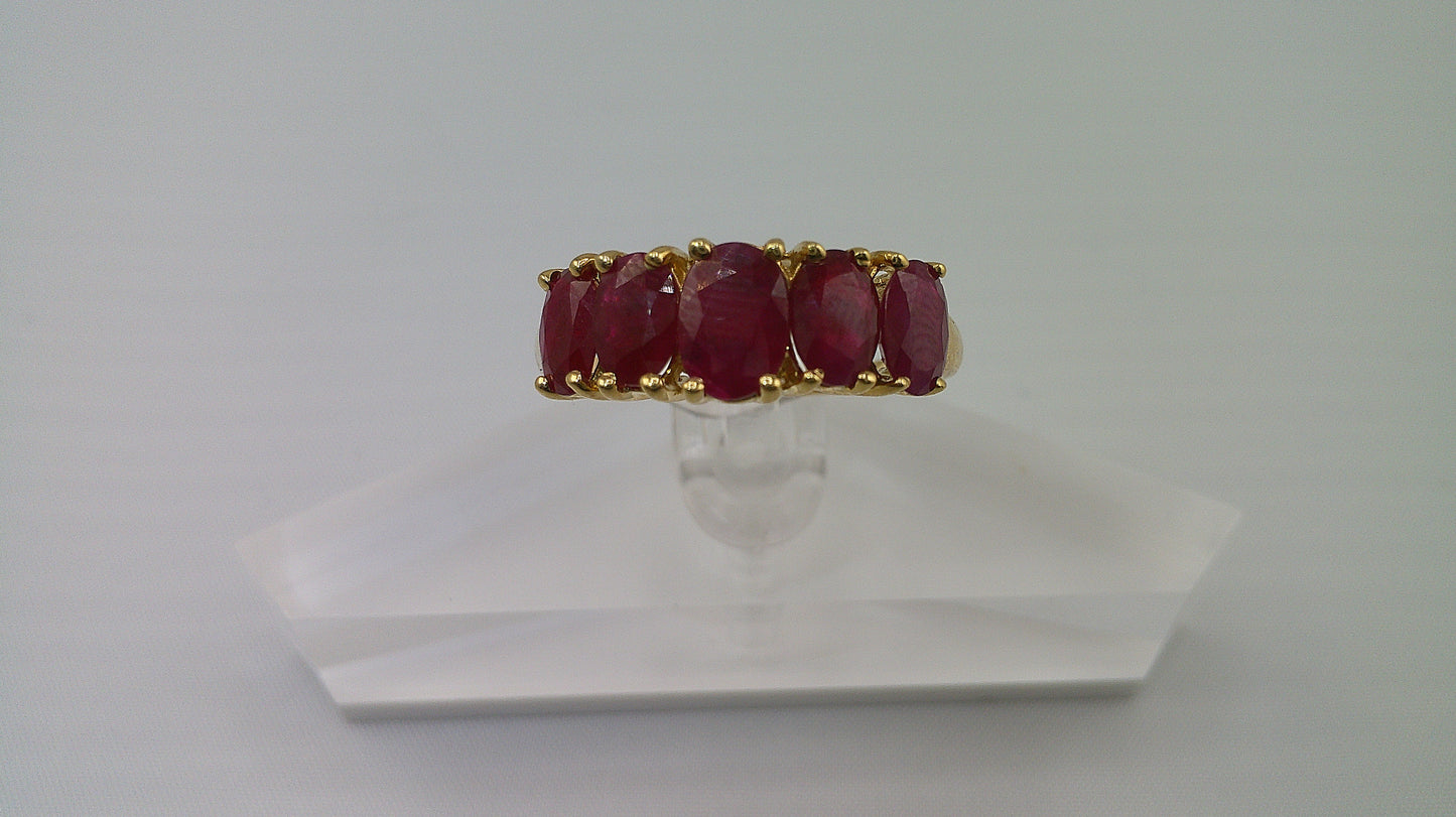 14k gold ring with five rubies | size 10