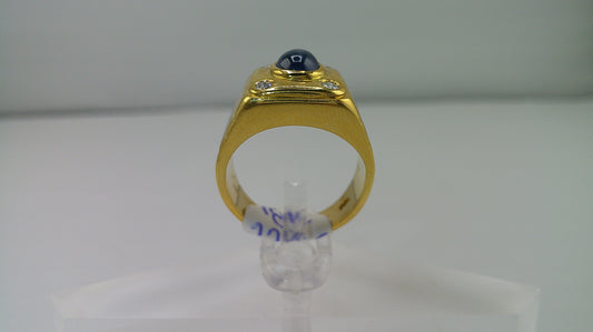 18k gold ring with 4 small diamonds and moonstone | size 6.5