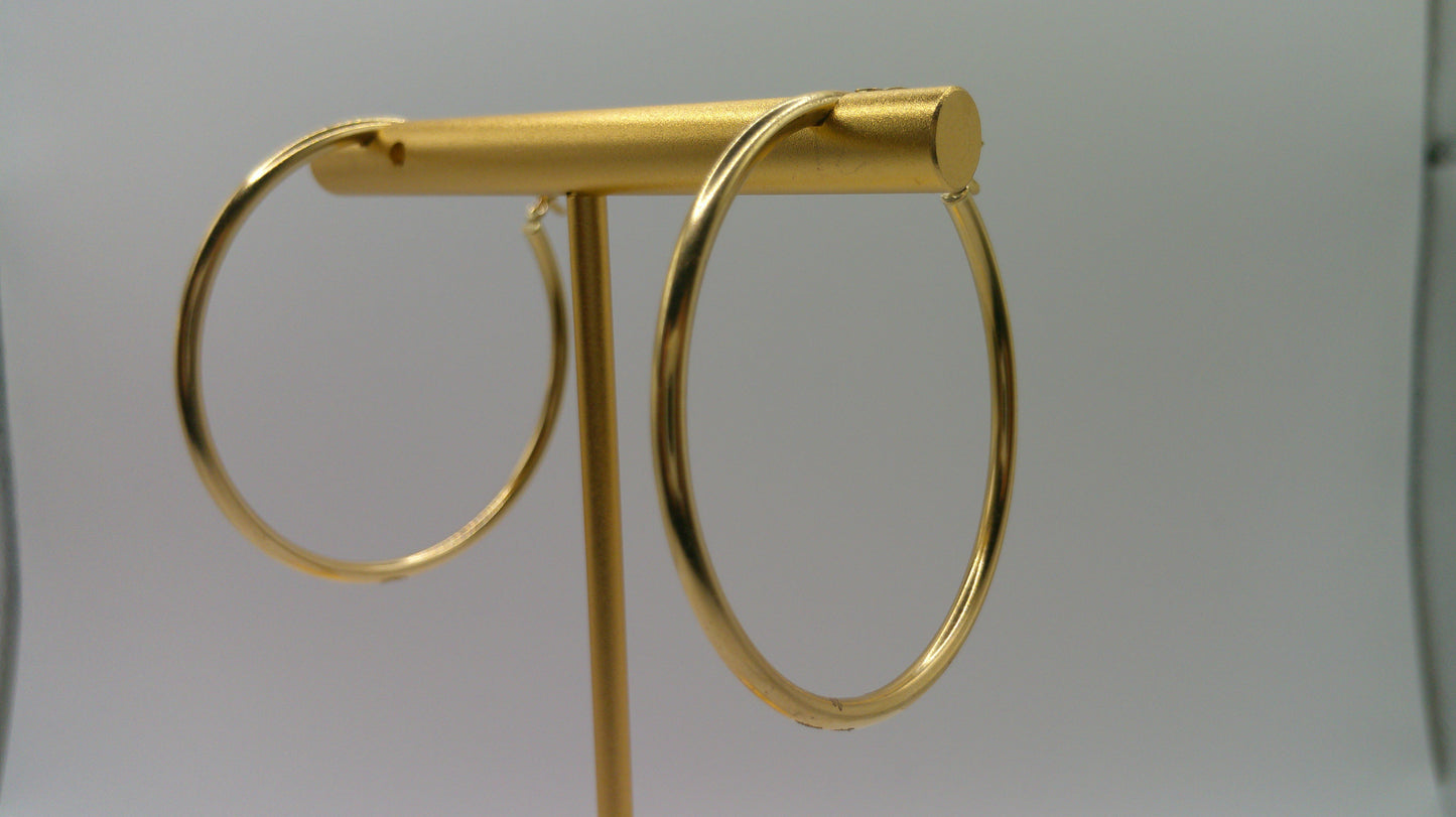 14k yellow gold | classic hoop | 1.5mm | 1.5 inch wide