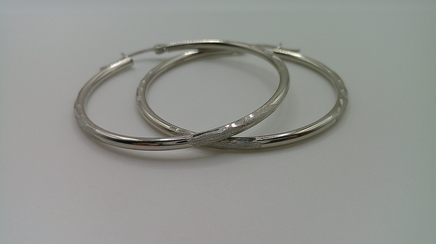 14k white gold | Diamond cut hoop earring | 1.5mm | 1.5 inches wide