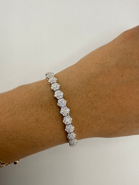 Sterling Silver Zirconia Flower Design Tennis Bracelet