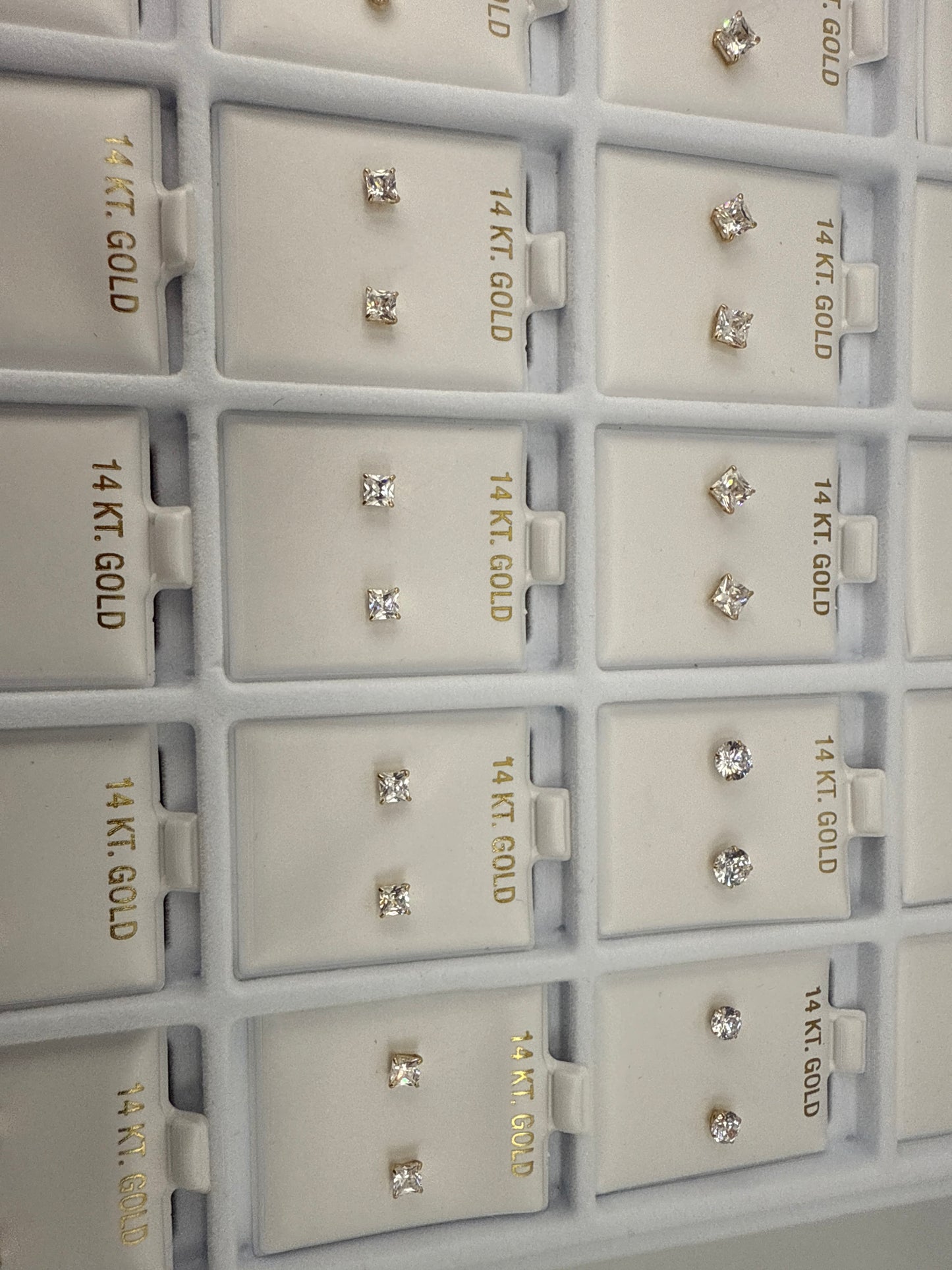 Baby earrings, zirconia, square stone medium size
